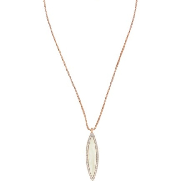 Adore Jewelry - ADORE Swarovski Crystal Pendant Necklace